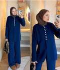 Knitted set with pearl buttons in navy
