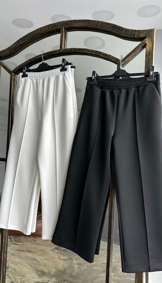 Pantalon chic en scuba à jambes larges