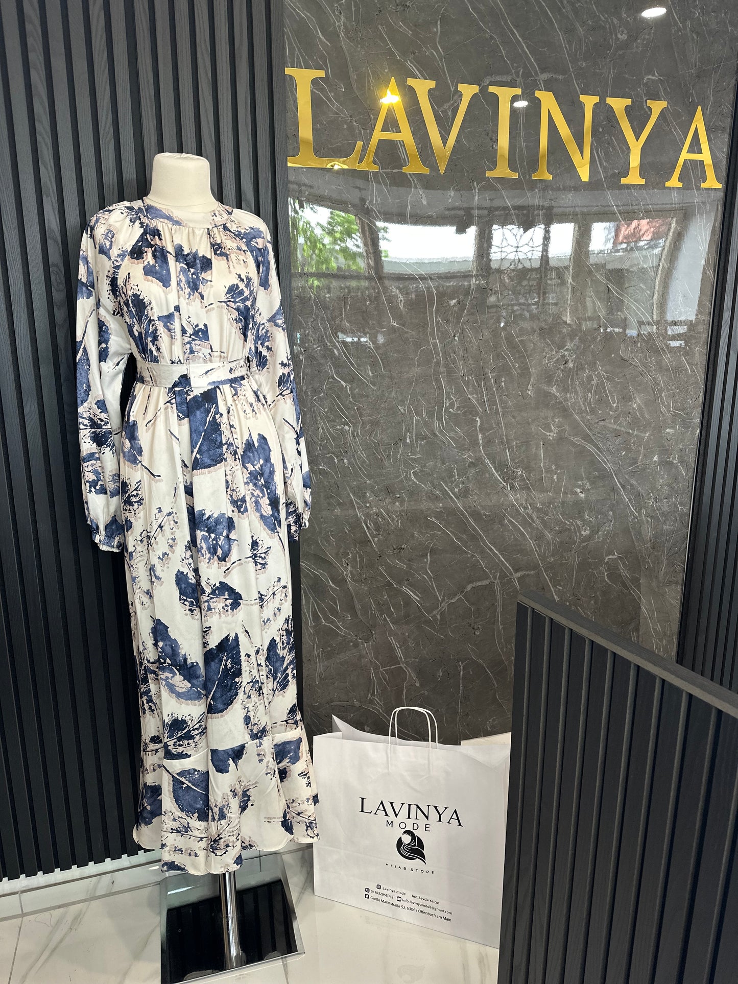 Romantic Maxi Dress with Floral Accents in Cream-Blue