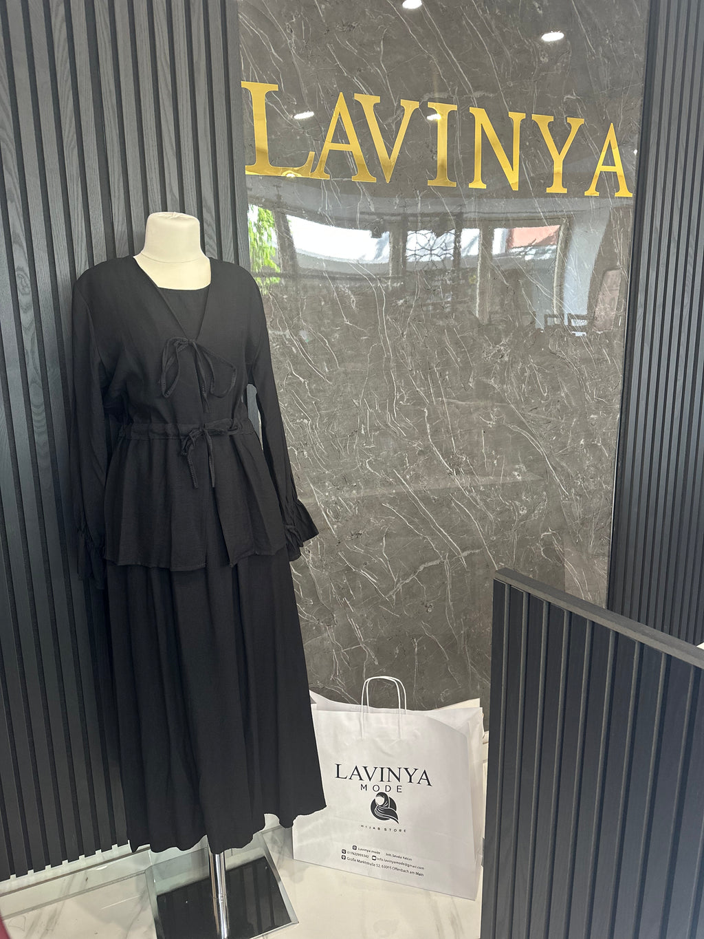 Everyday Layer Set – 3-piece comfort outfit with skirt, blouse & cardigan -BLACK -