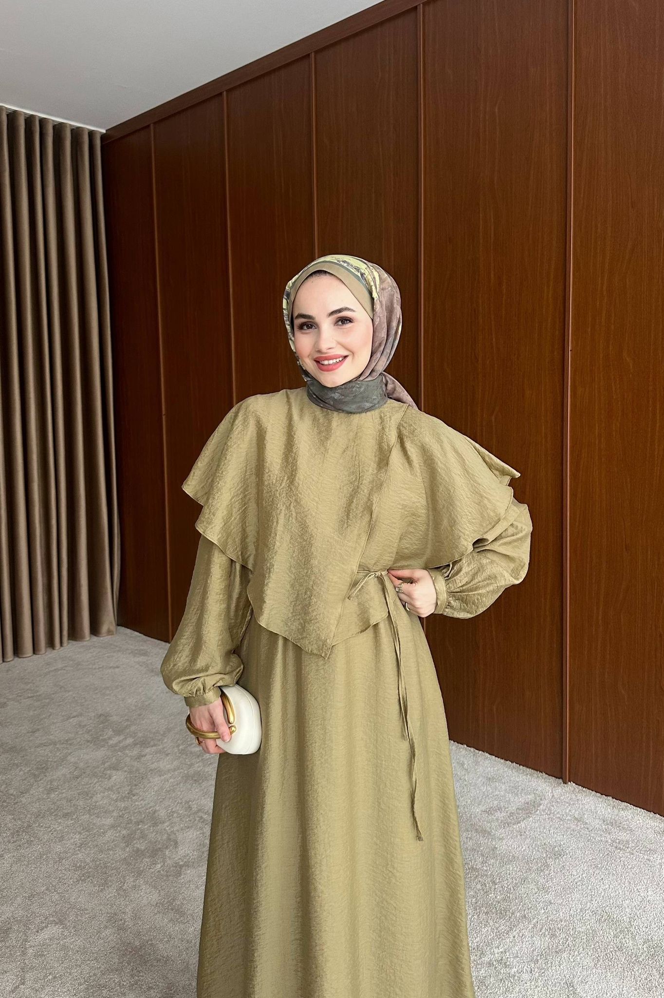 Meri Store Kleid